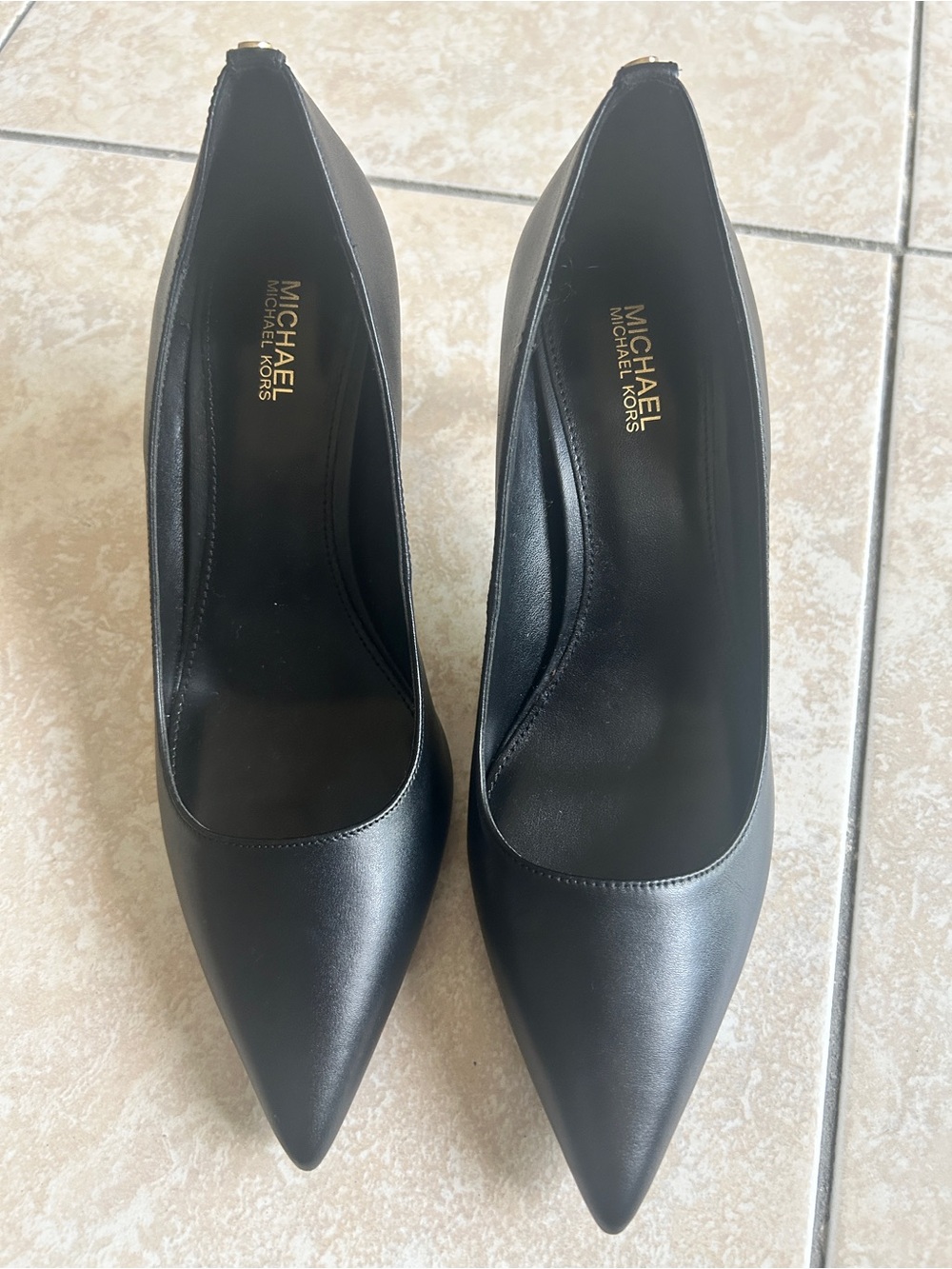 Michael Kors Women's Black Leather Pointed-Toe Pumps
